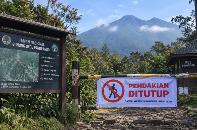pendakian Gunung Gede Pangrango