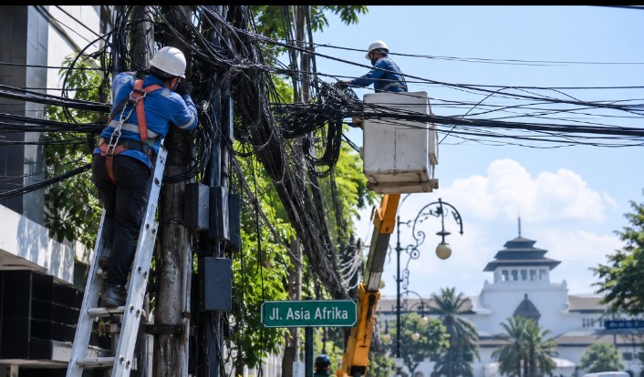 penataan kabel Bandung - Berita Bandung
